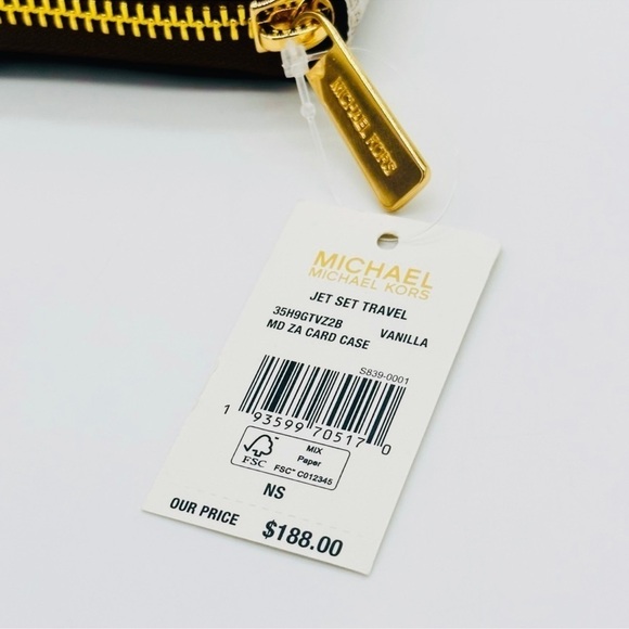 Michael Kors Medium Jet Set Travel MD ZA Card Case Wallet Vanilla/Brown - Picture 8 of 8